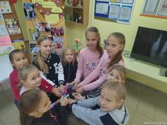 Мастер-класс «Цветы для мамы из бисера»