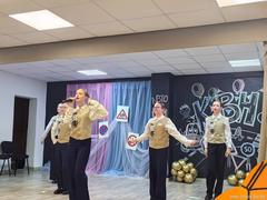 Городские игры  среди команд весёлых и находчивых  Юных инспекторов дорожного движения