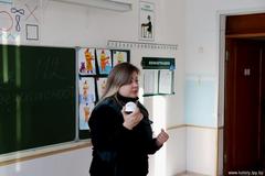 Увлекательное путешествие в мир безопасности: инспектор МЧС встретилась с младшими школьниками Жодино