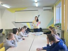 Дискуссионные качели 