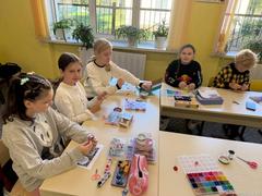 Аллея творчества  «Цветы для мамы»