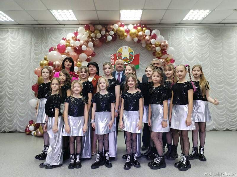 В подарок - свое творчество!