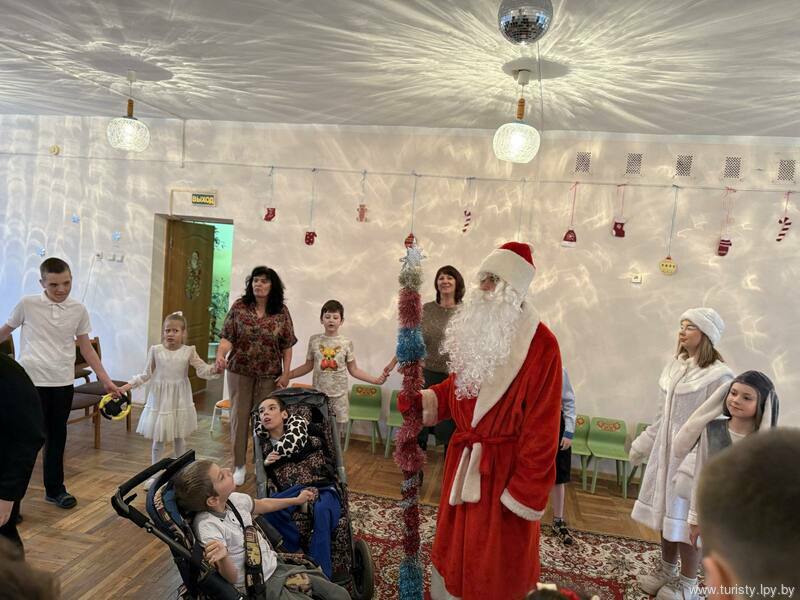 Навстречу новому 2026 году: педагоги и учащиеся