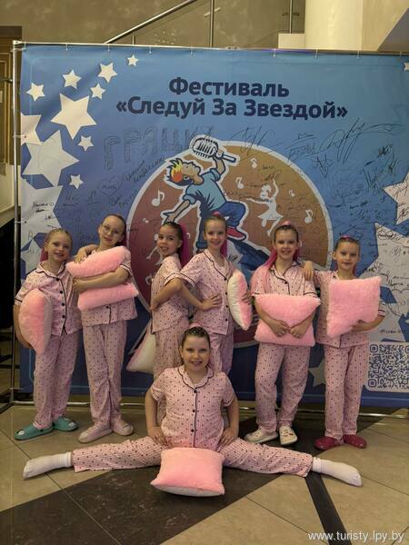 Наши звёзды зажглись на конкурсе «Следуй за звездой»! Наши звёзды зажглись на конкурсе «Следуй за звездой»!